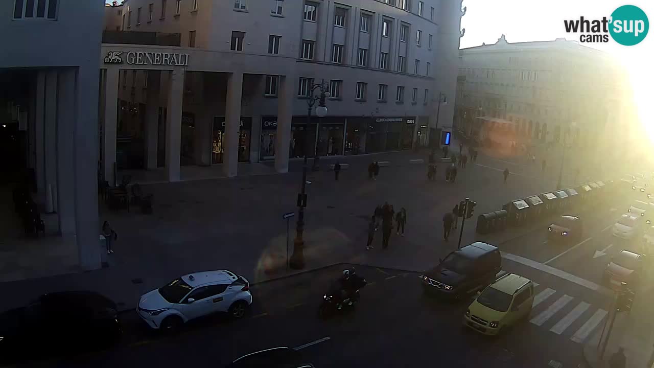 Trieste – Borsa square webcam live