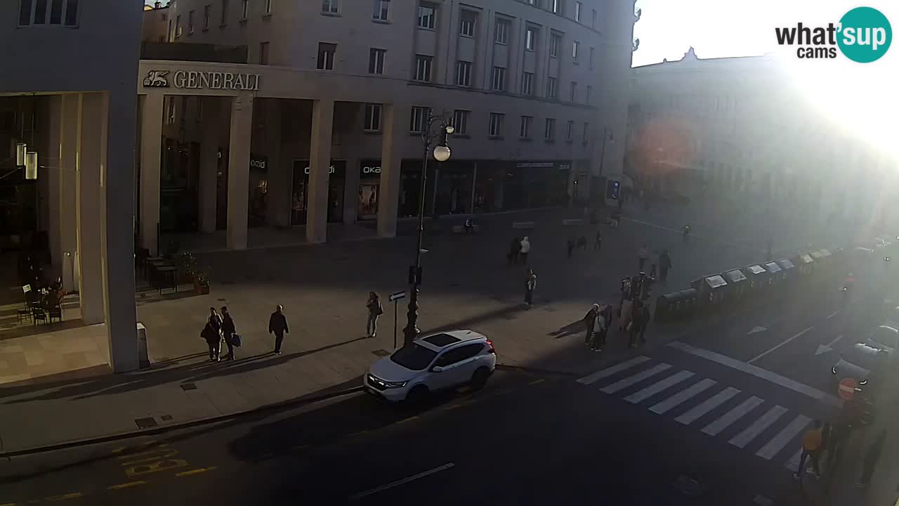 Trieste – Borsa square webcam live