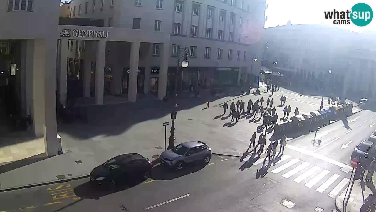 Trieste – Place de la Borsa webcam live