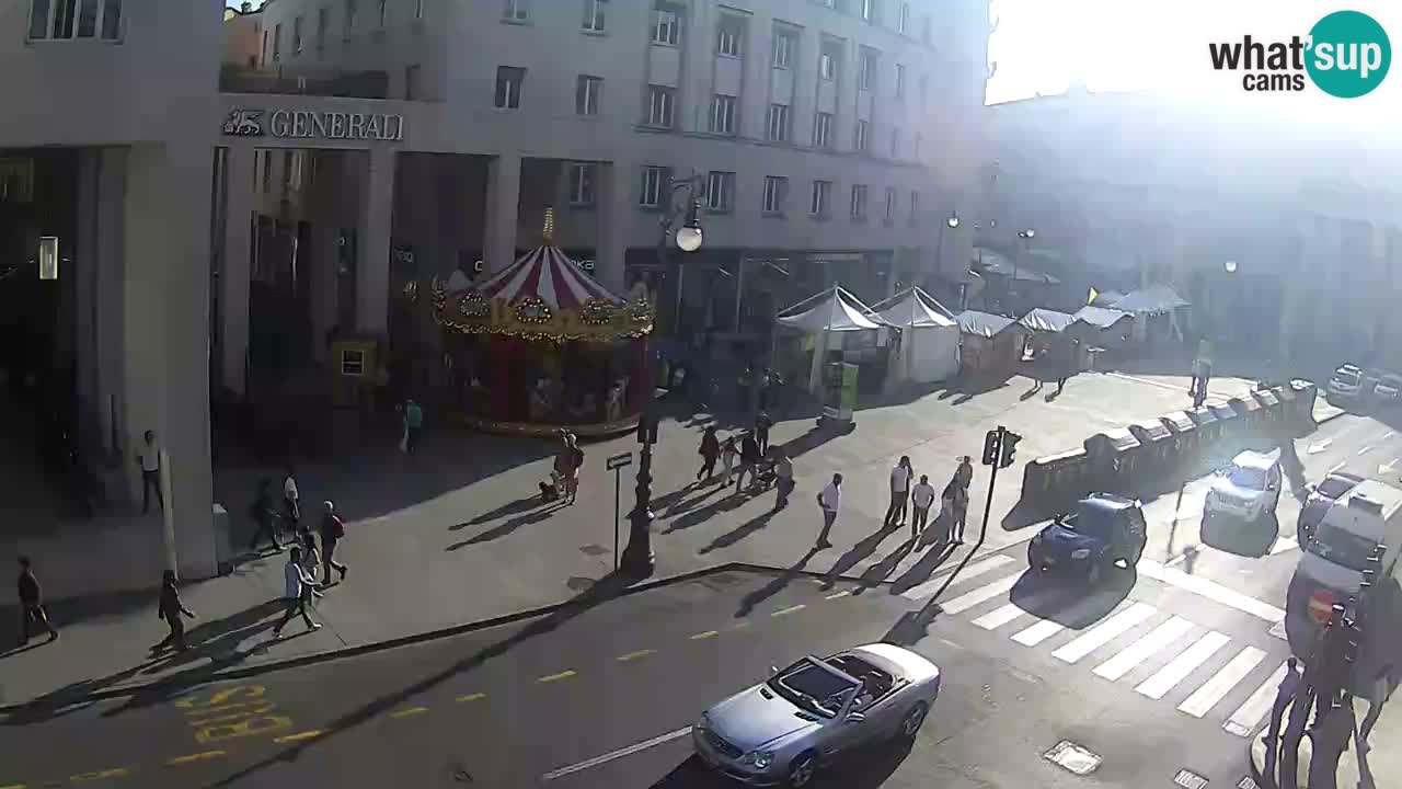 Trieste – Borsa square webcam live