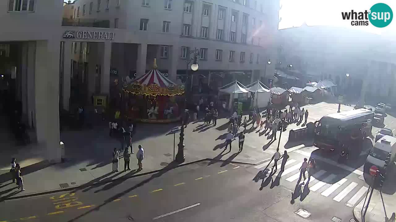 Trieste – Borsa square webcam live