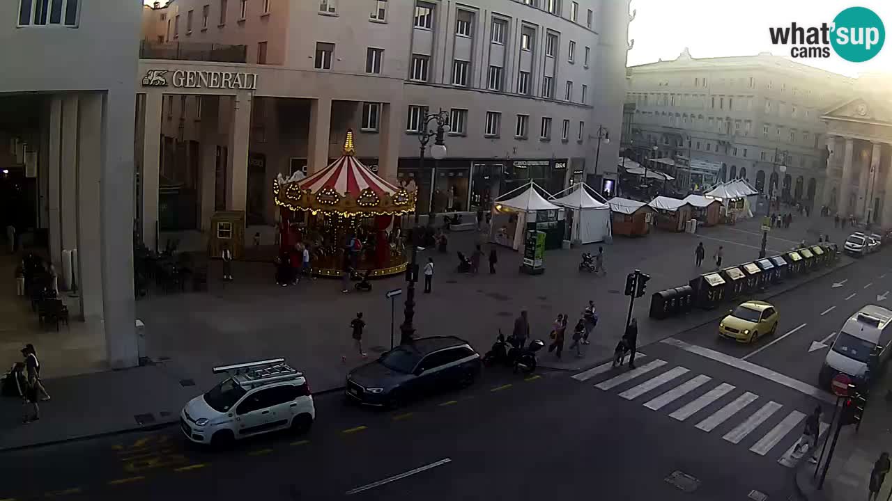 Trieste – Place de la Borsa webcam live