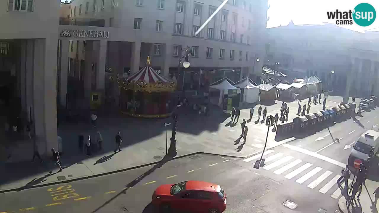 Trieste – Plaza de la Borsa webcam live