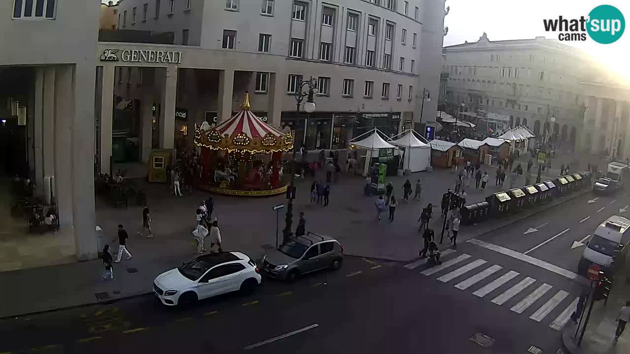 Trieste – Borsa square webcam live
