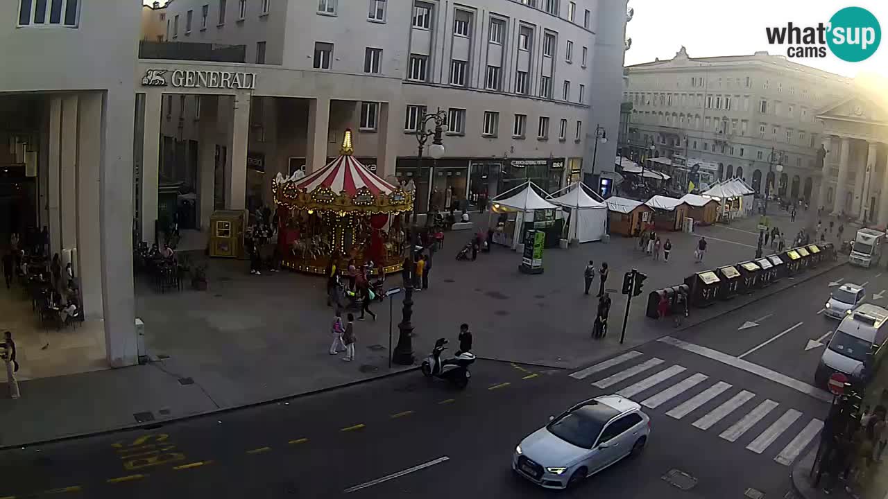 Trieste – Borsa square webcam live