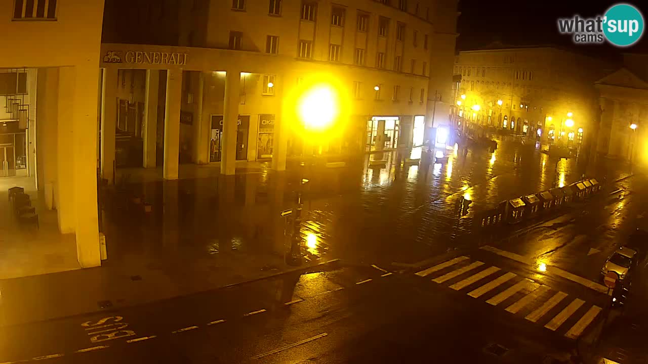 Trieste – Plaza de la Borsa webcam live