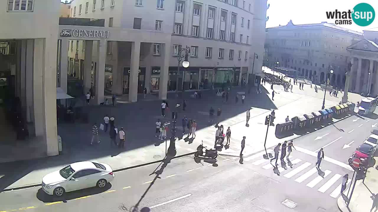 Trieste – Place de la Borsa webcam live