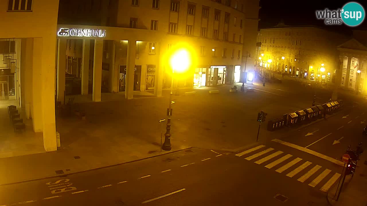 Trieste – Borsa square webcam live