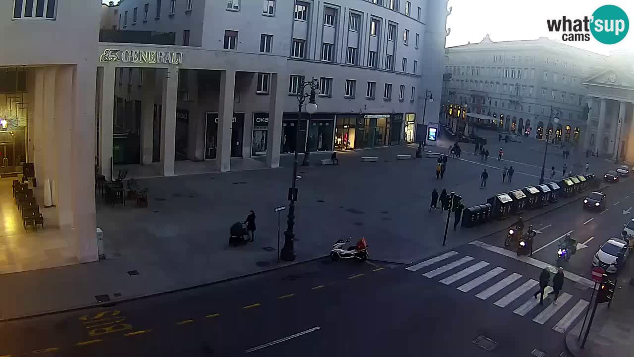 Trieste – Place de la Borsa webcam live