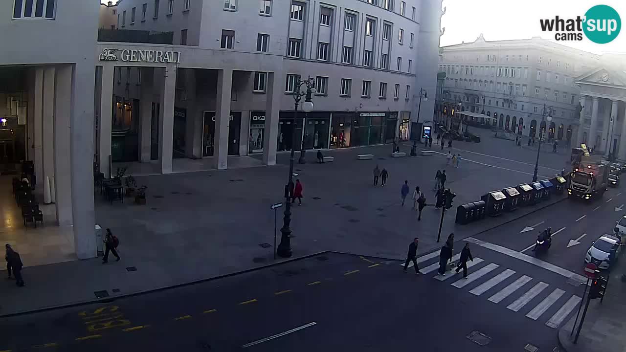 Trieste – Borsa square webcam live