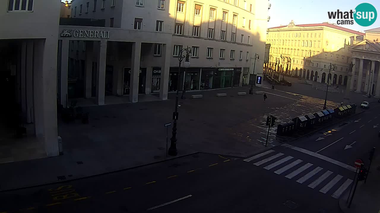 Trieste – Borsa square webcam live