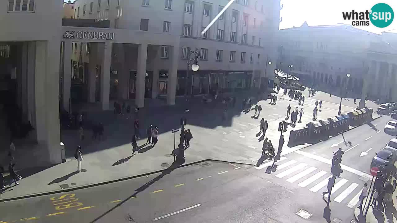 Trieste – Place de la Borsa webcam live