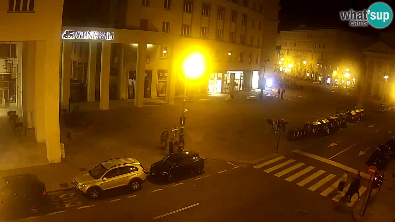 Trieste – Borsa square webcam live