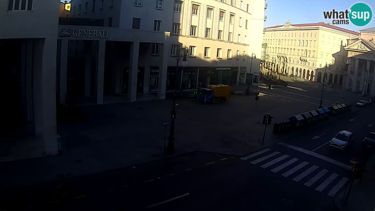 Trieste – Place de la Borsa webcam live