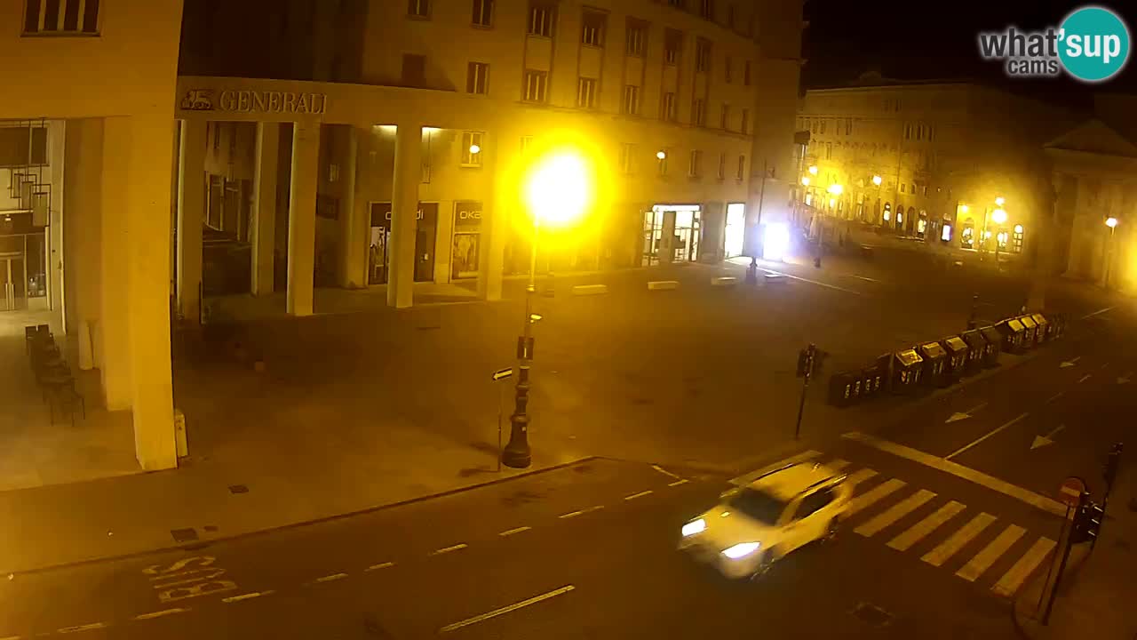 Trieste – Borsa square webcam live