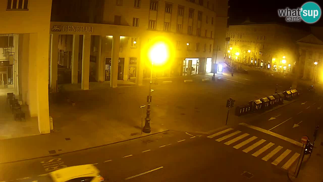 Trieste – Place de la Borsa webcam live