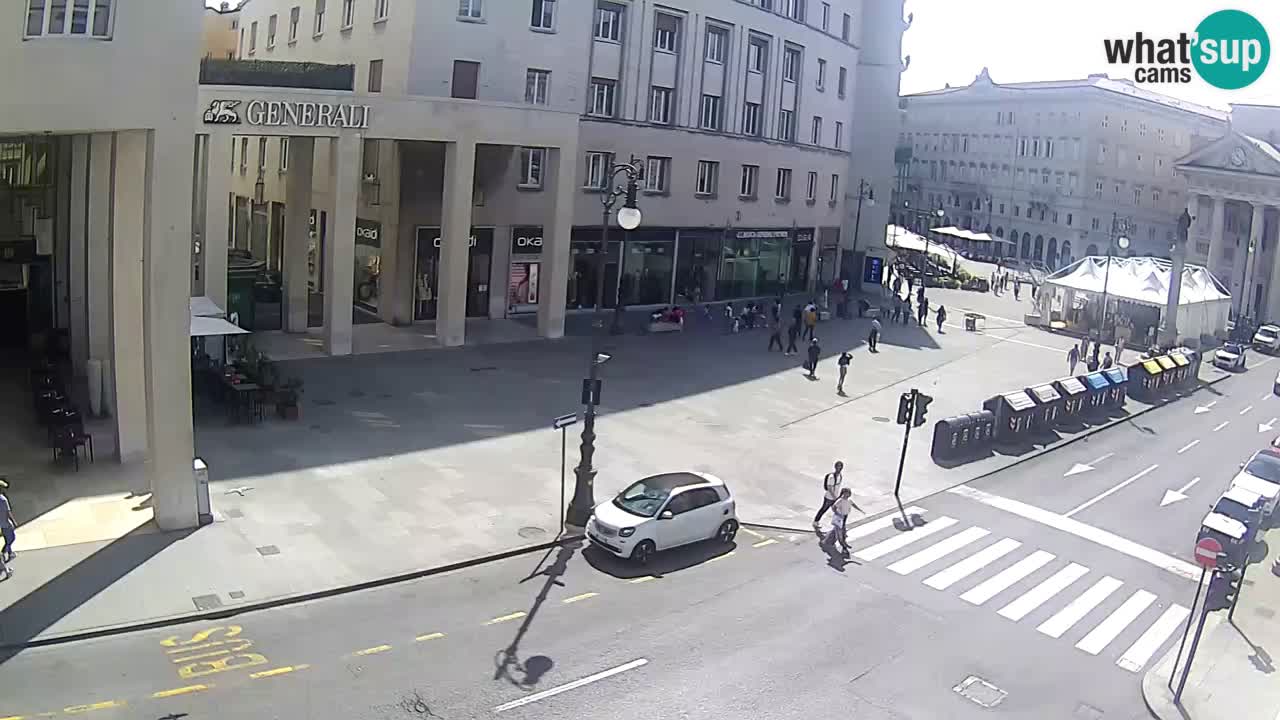 Trieste – Borsa square webcam live