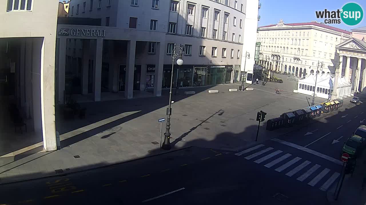 Trieste – Borsa square webcam live
