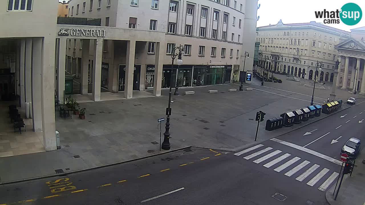 Trieste – Borsa square webcam live