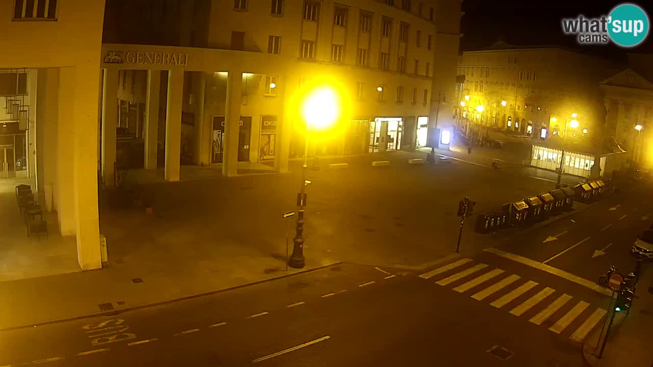 Trieste – Borsa square webcam live