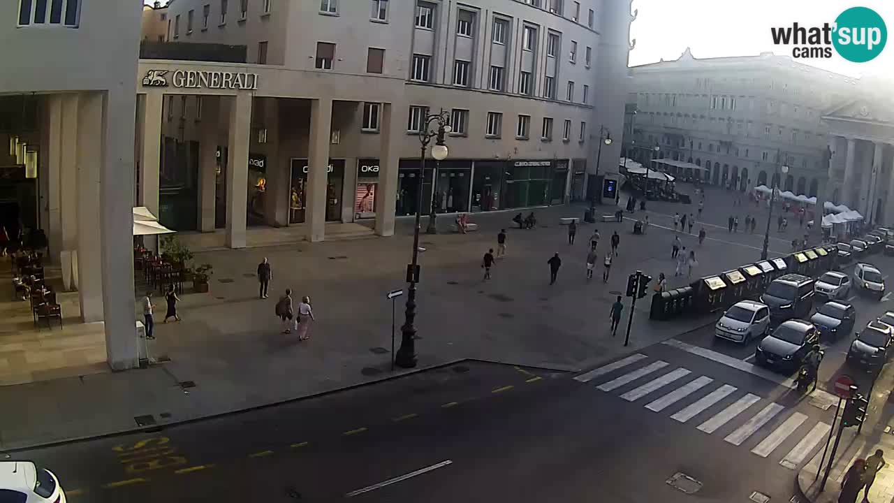 Trieste – Borsa square webcam live