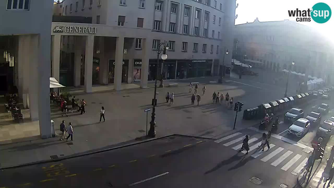 Trieste – Borsa square webcam live