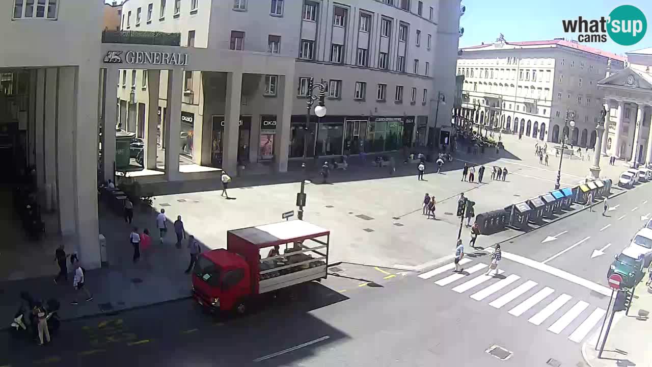 Trieste – Borsa square webcam live