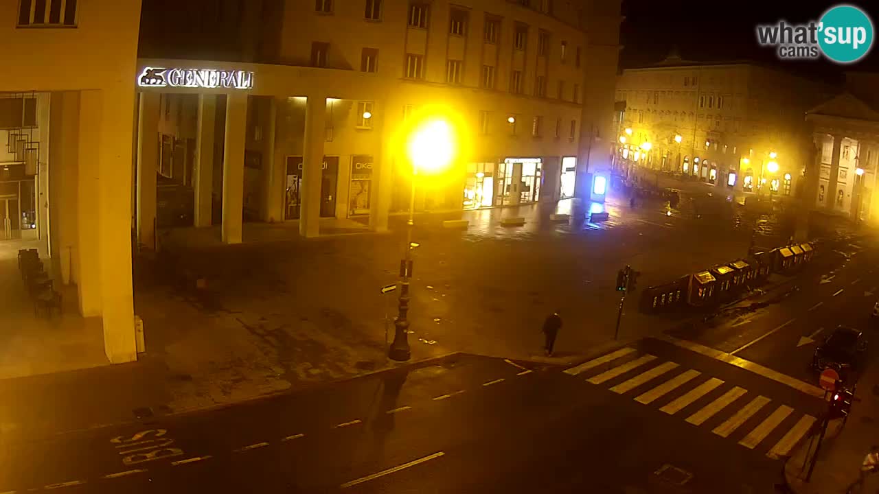 Trieste – Borsa square webcam live