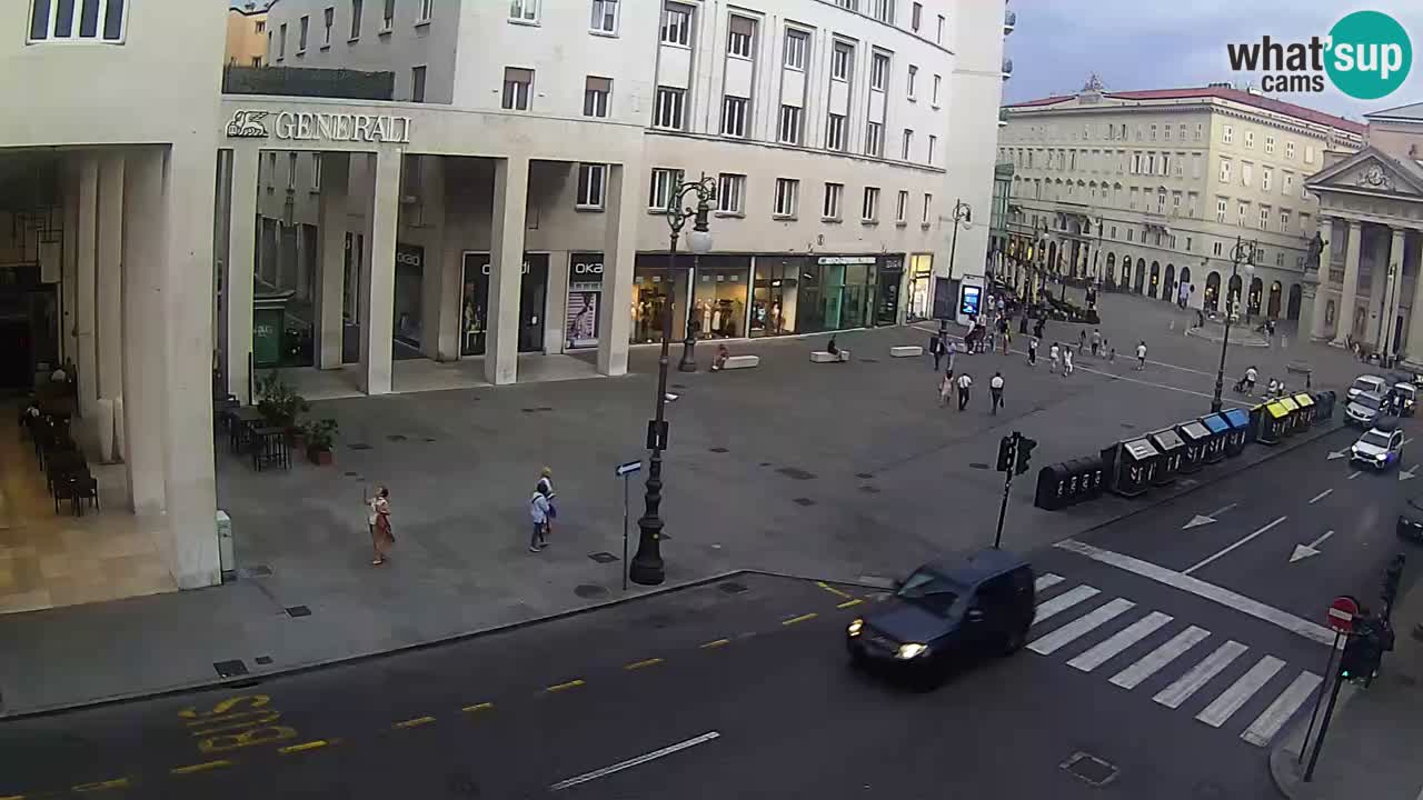 Trieste – Place de la Borsa webcam live