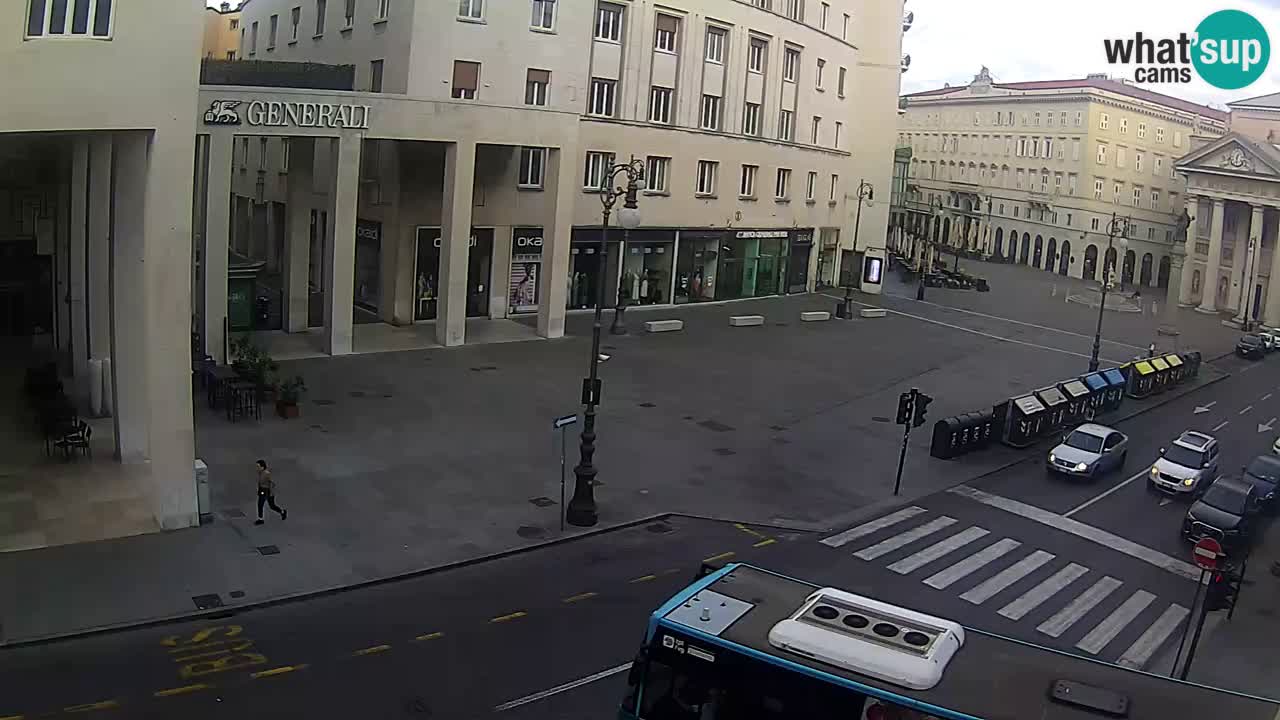 Trieste – Plaza de la Borsa webcam live