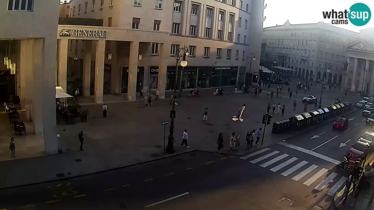 Trieste – Place de la Borsa webcam live