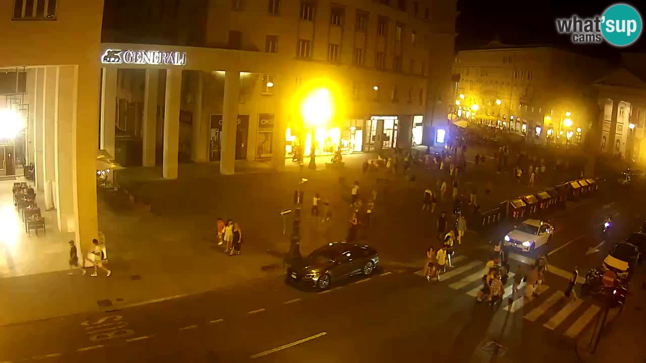 Trieste – Borsa square webcam live