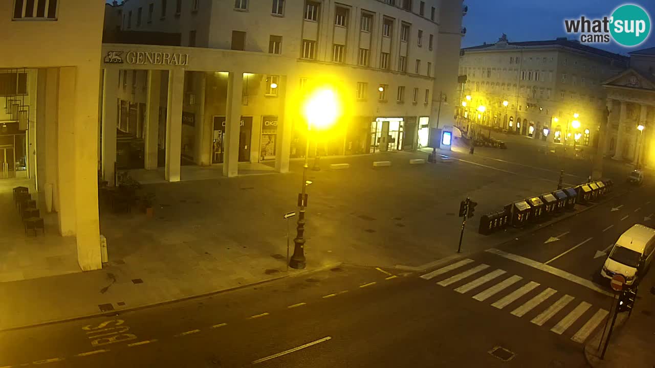 Trieste – Place de la Borsa webcam live