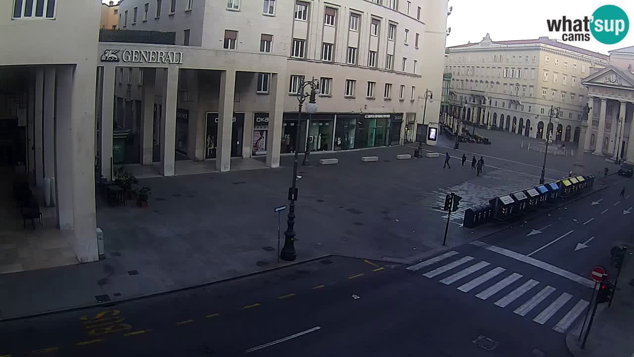 Trieste – Borsa square webcam live