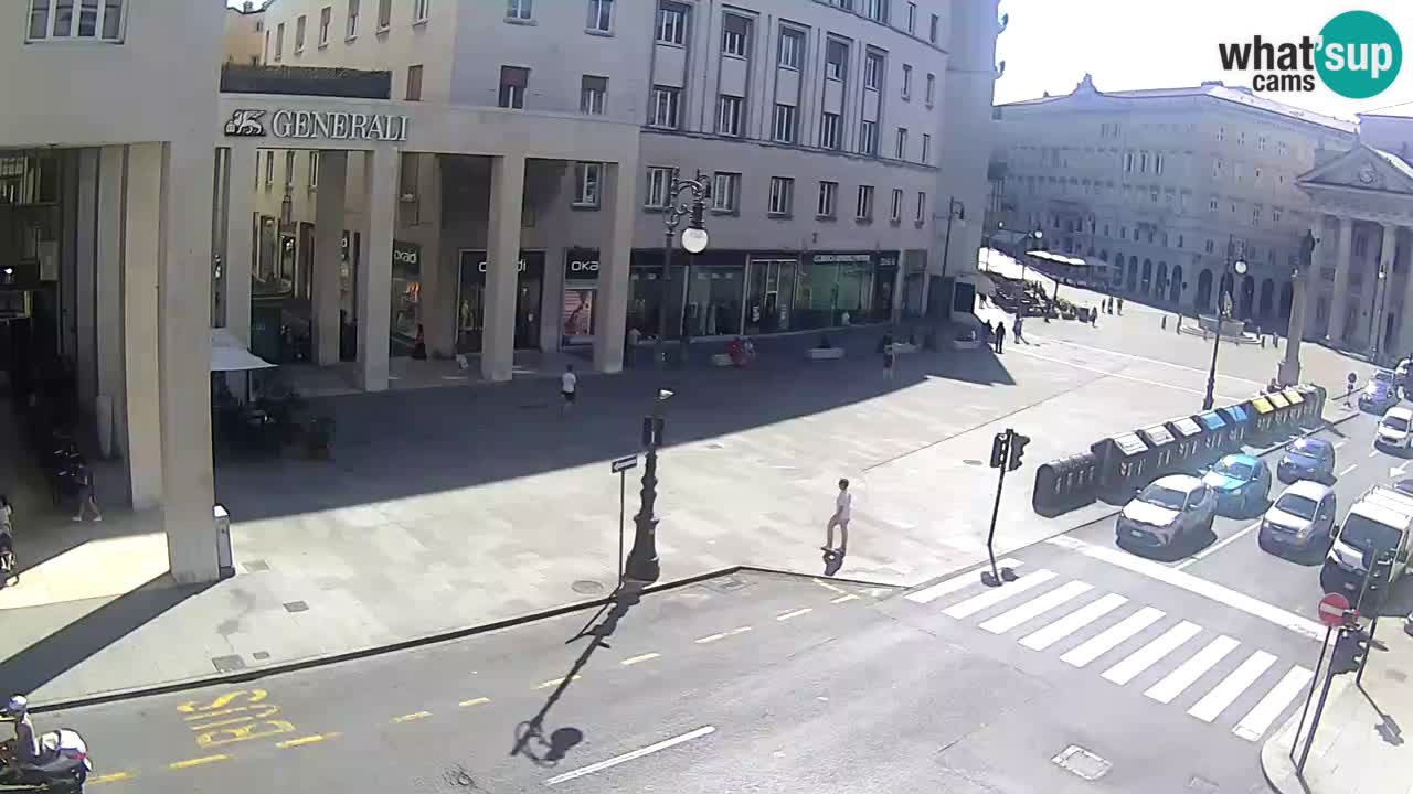 Trieste – Borsa square webcam live