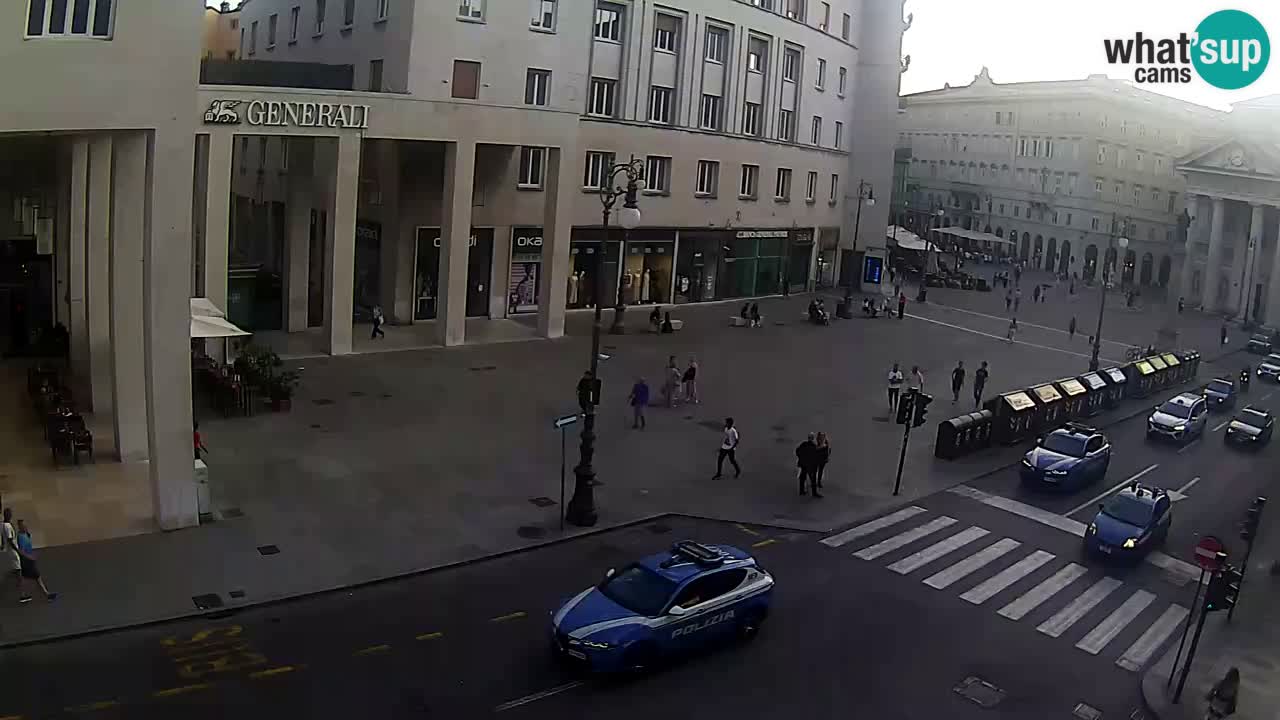 Trieste – Borsa square webcam live