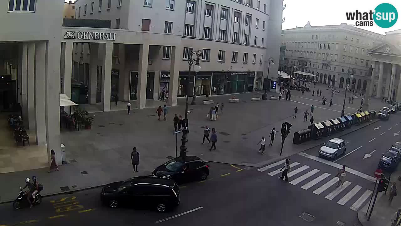 Trieste – Borsa square webcam live