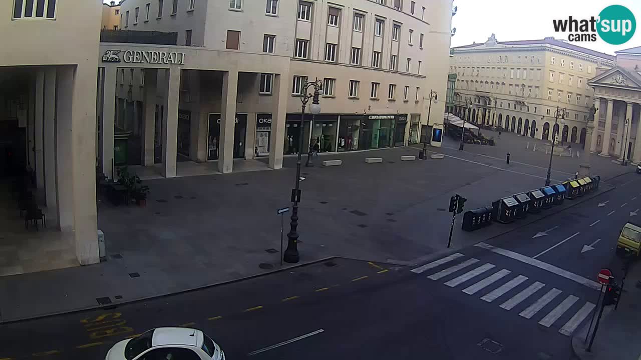 Trieste – Borsa square webcam live