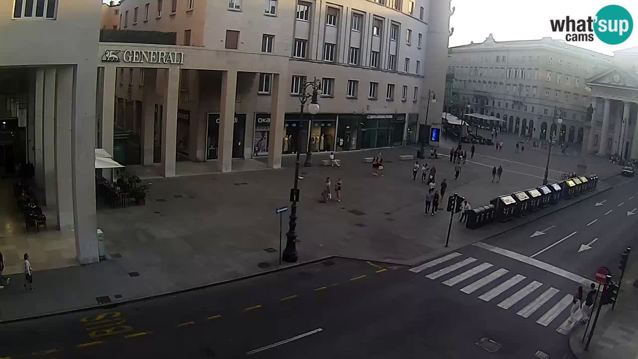 Trieste – Place de la Borsa webcam live