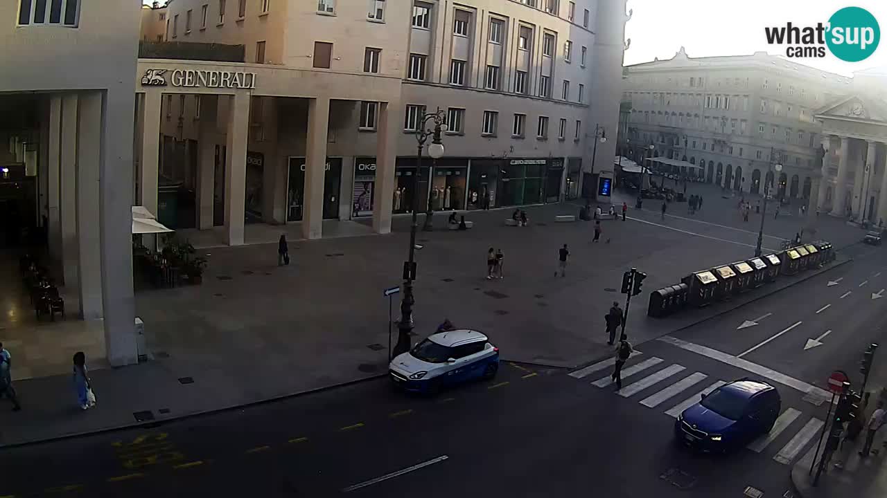 Trieste – Plaza de la Borsa webcam live