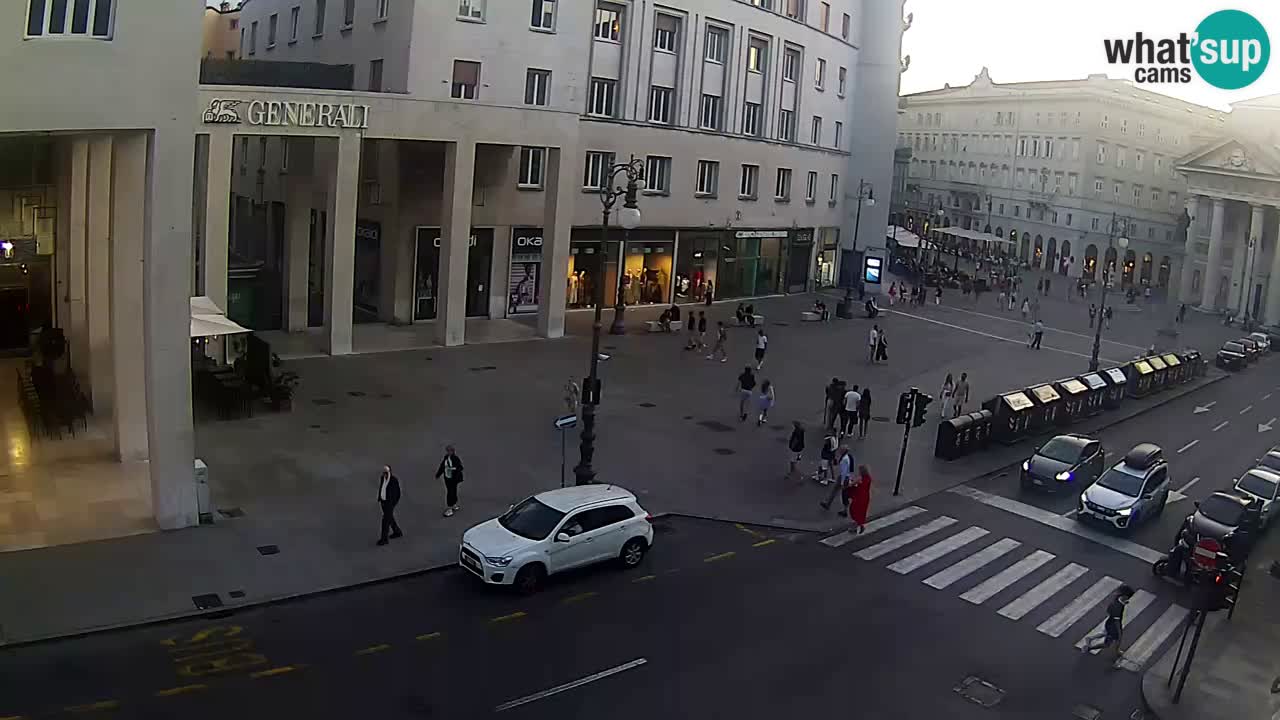 Trieste – Borsa square webcam live