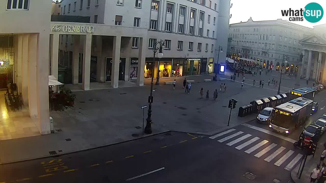 Trieste – Borsa square webcam live