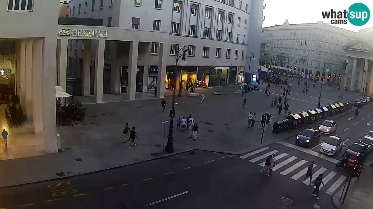 Trieste – Borsa square webcam live