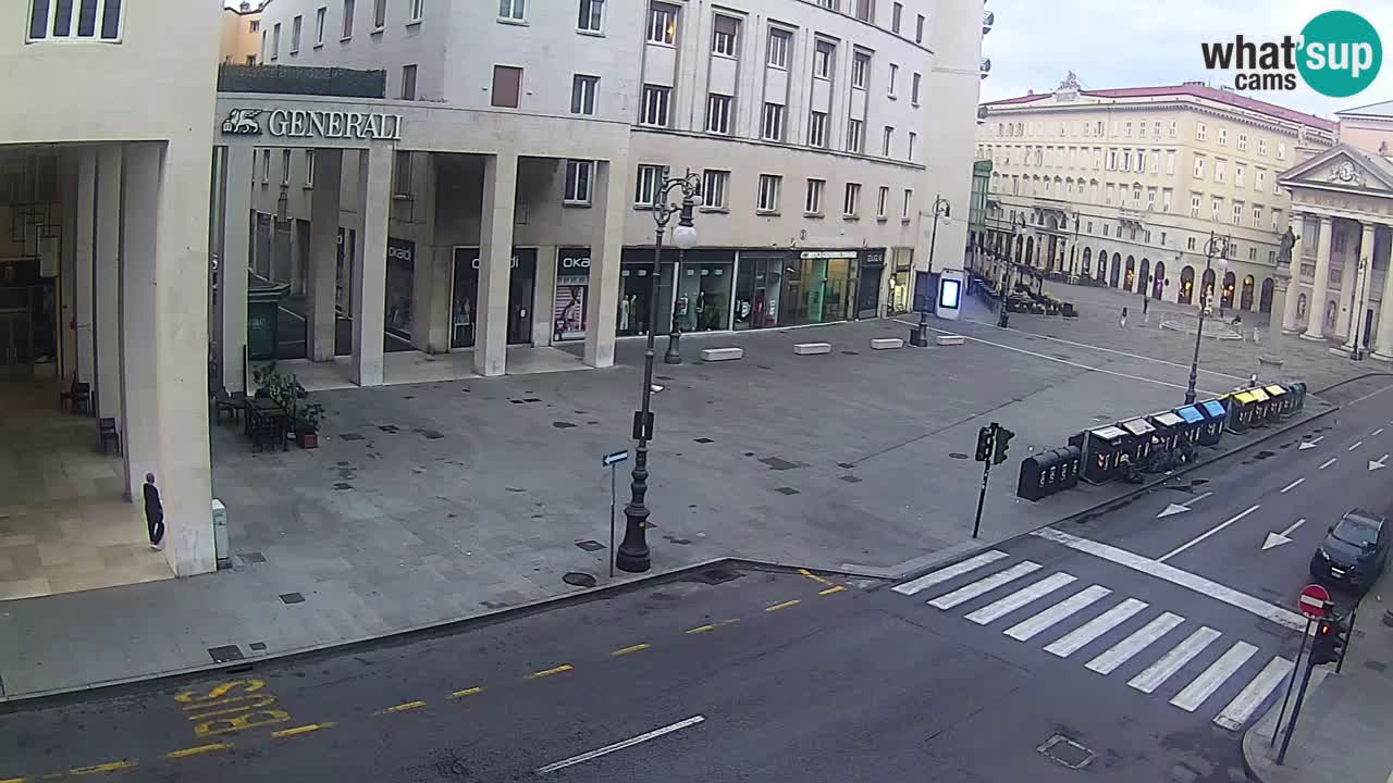 Trieste – Place de la Borsa webcam live