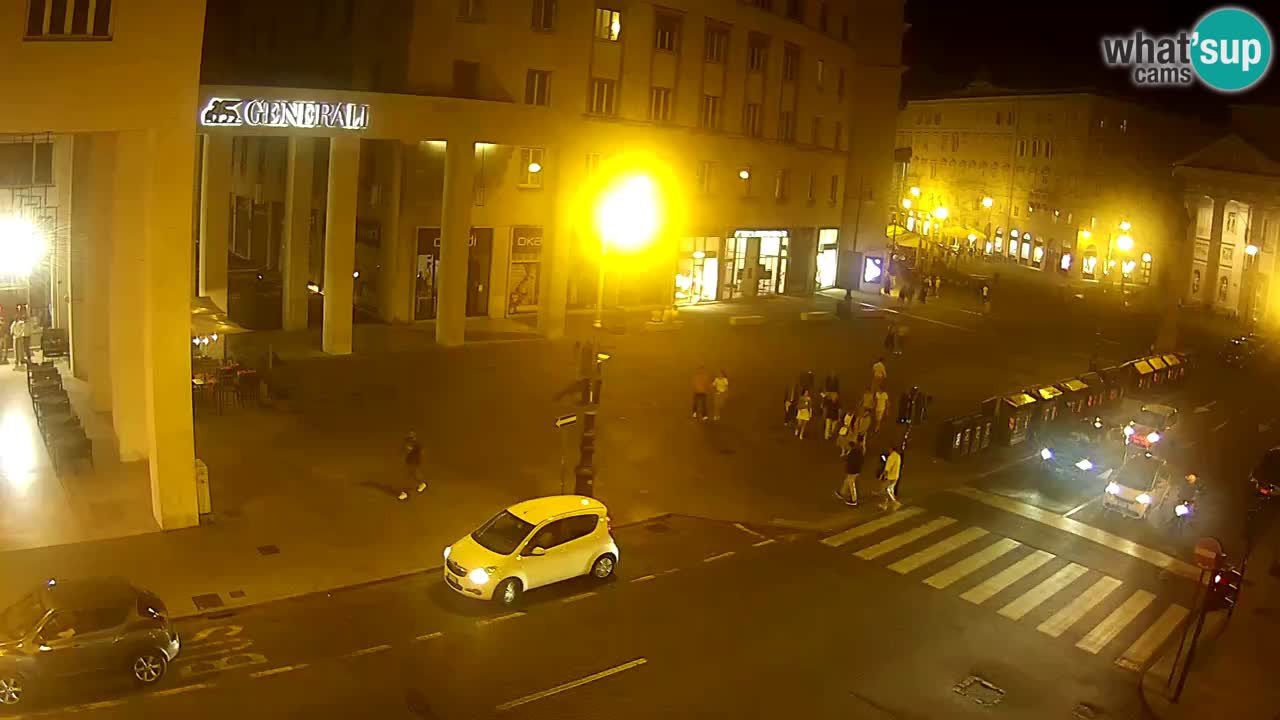 Trieste – Place de la Borsa webcam live