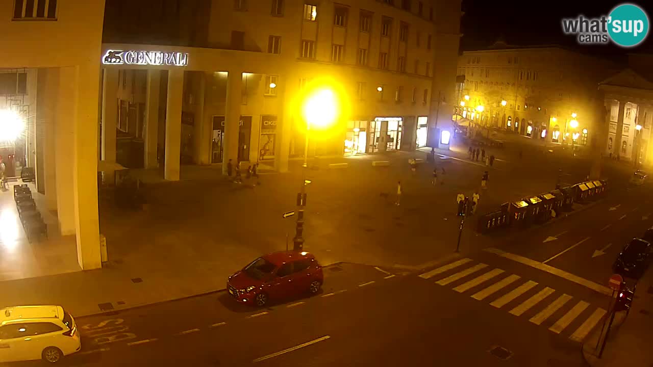 Trieste – Borsa square webcam live