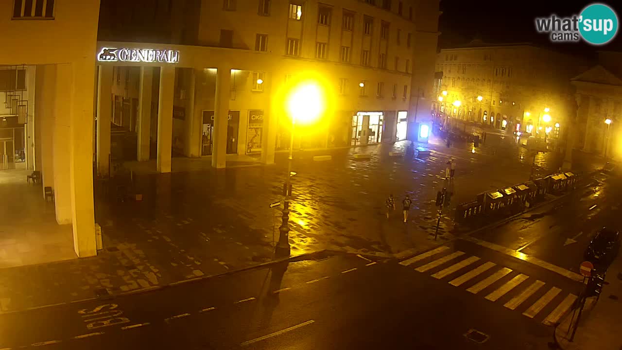 Trieste – Borsa square webcam live