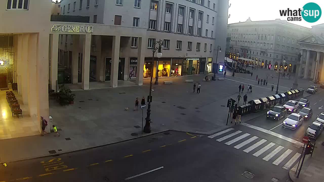 Trieste – Borsa square webcam live