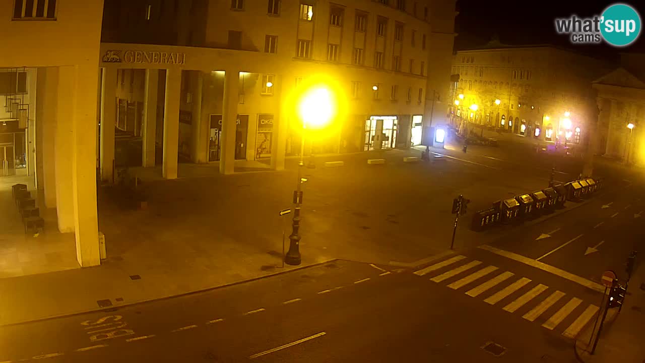 Trieste – Place de la Borsa webcam live