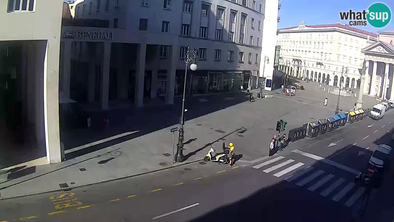 Trieste – Borsa square webcam live